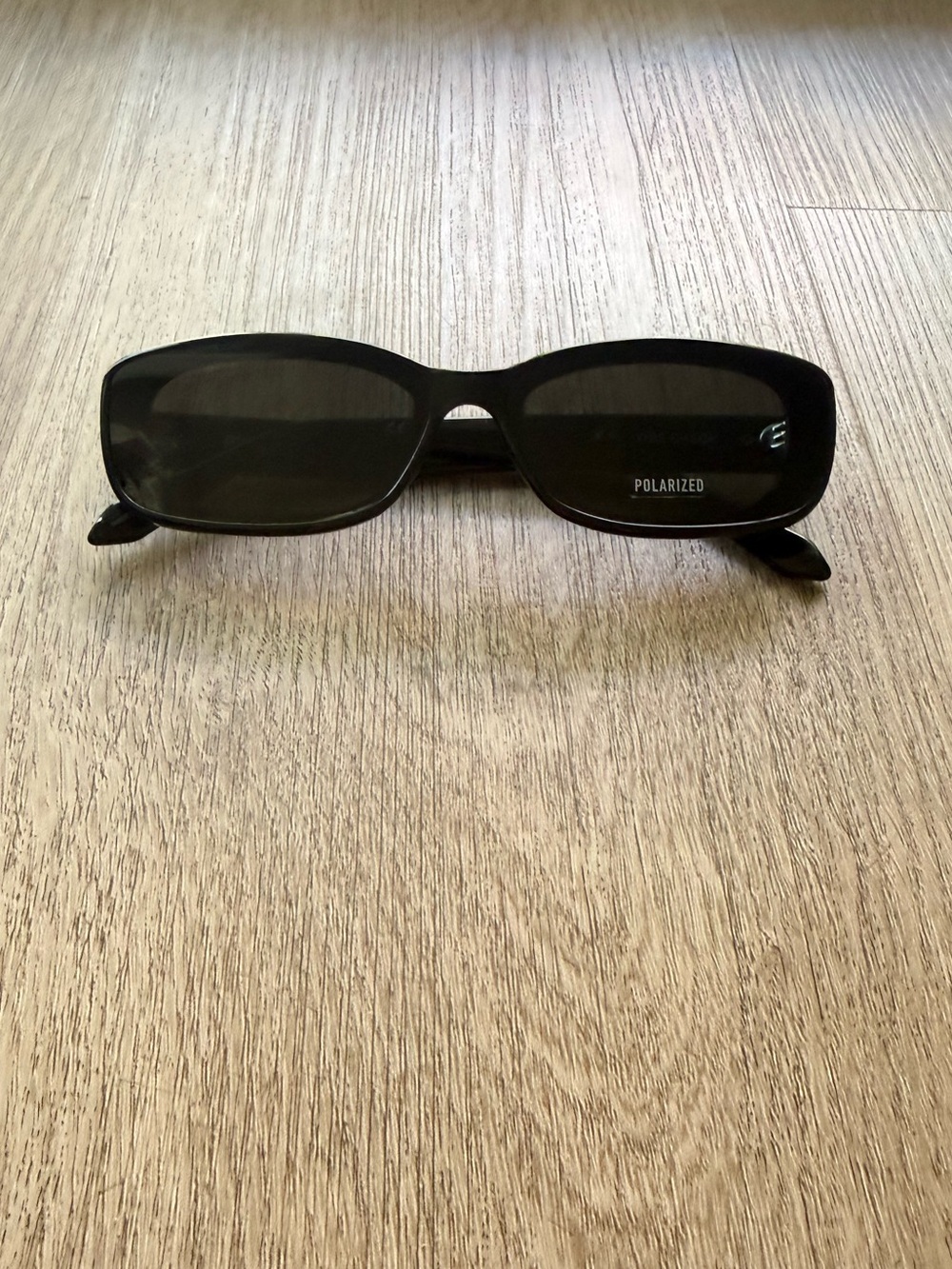 quay australia vibe check black polarized yk2 90's retro sunglasses eyewear NEW